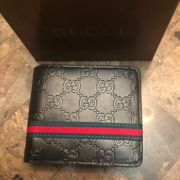 Gucci wallet second hand Clearance